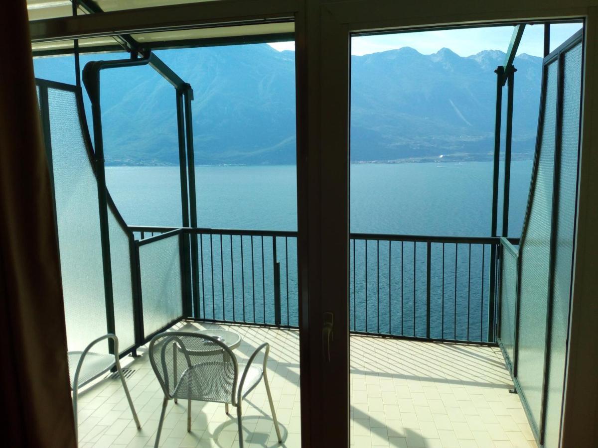 Hotel Astor Limone sul Garda Exterior foto