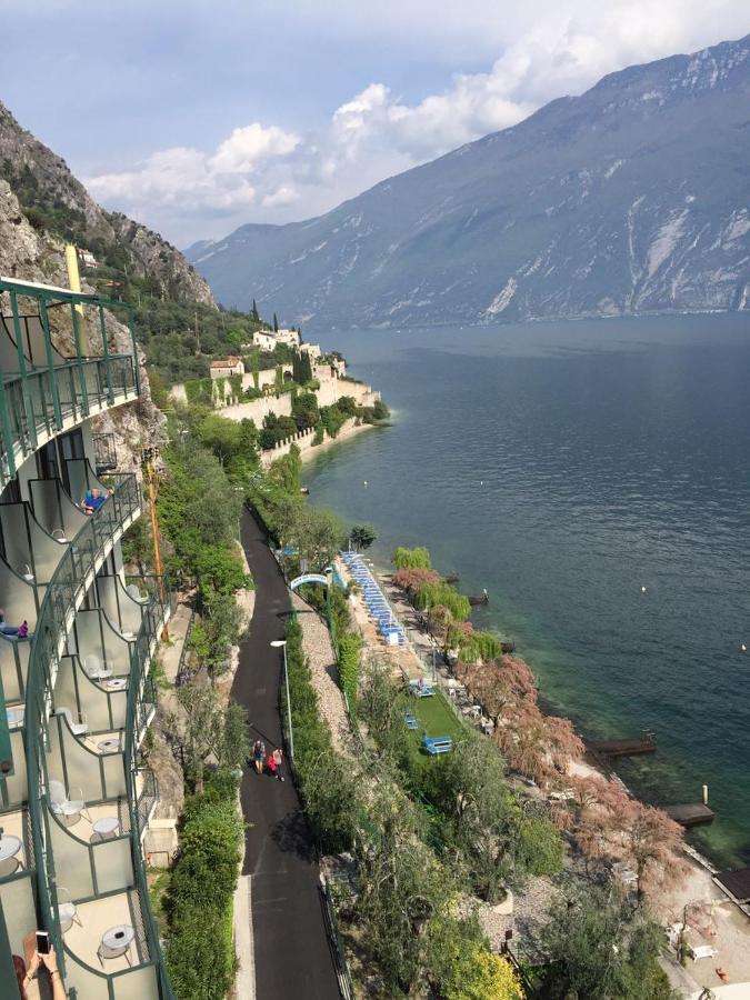 Hotel Astor Limone sul Garda Exterior foto