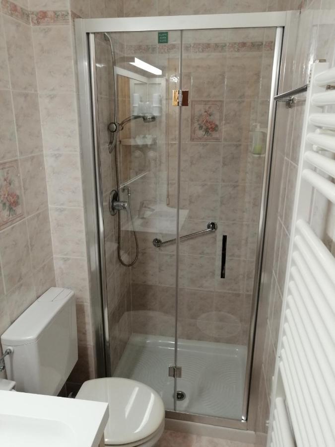 Hotel Astor Limone sul Garda Exterior foto