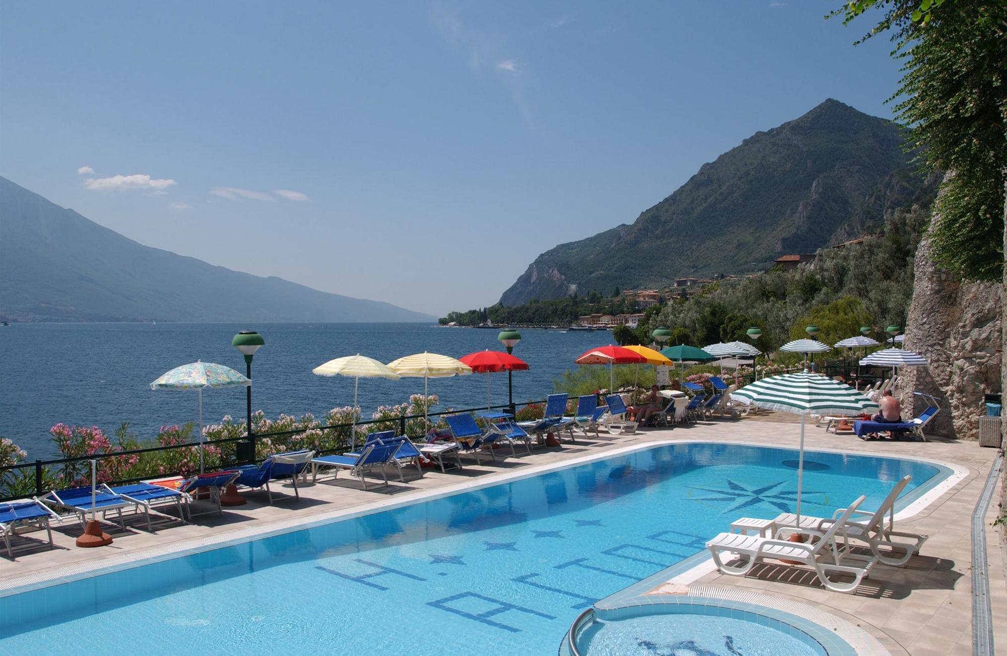 Hotel Astor Limone sul Garda Exterior foto